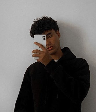 <em>Andres</em>